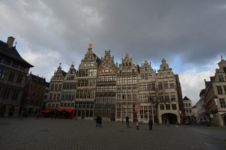Place de l'Hôtel de Ville d'Anvers