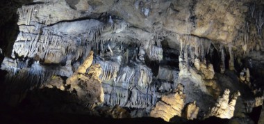 Domaine des Grottes de Han